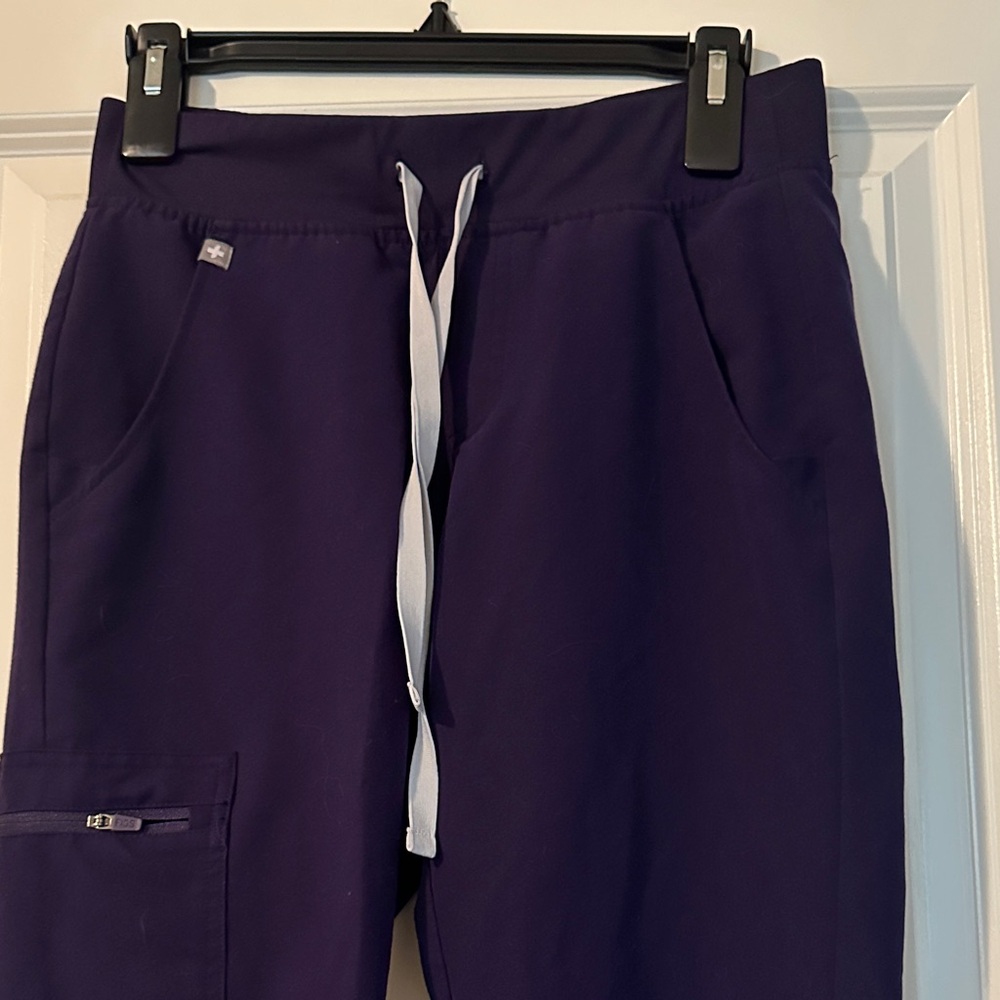 Women's Purple Jar amora™- Petit
Jogger Scrub Pants - XS - Petite / Purple Jam